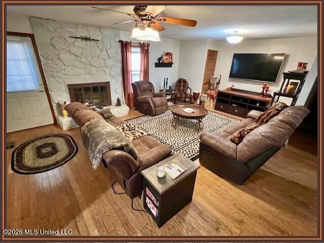 307 Hickory Lane, Batesville, MS 38606