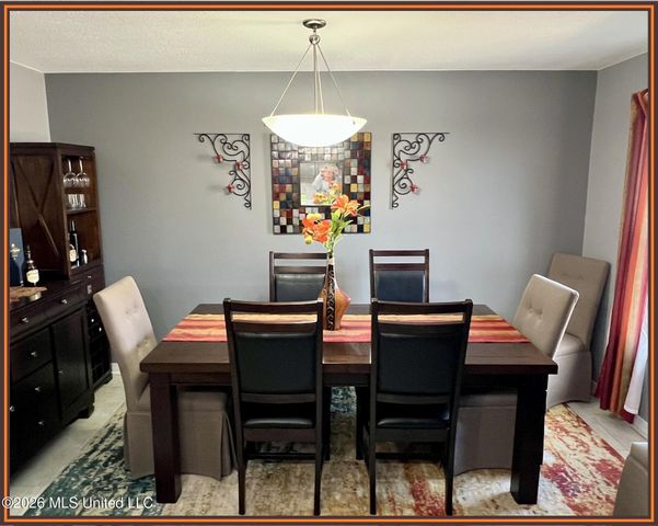 307 Hickory Lane, Batesville, MS 38606