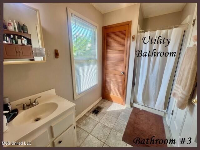 307 Hickory Lane, Batesville, MS 38606