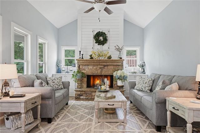 4065 Williams Point Drive, Cumming, GA 30028