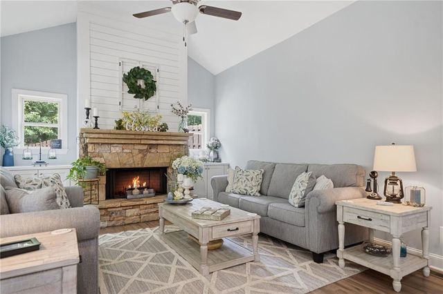 4065 Williams Point Drive, Cumming, GA 30028