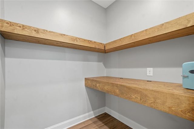 4065 Williams Point Drive, Cumming, GA 30028