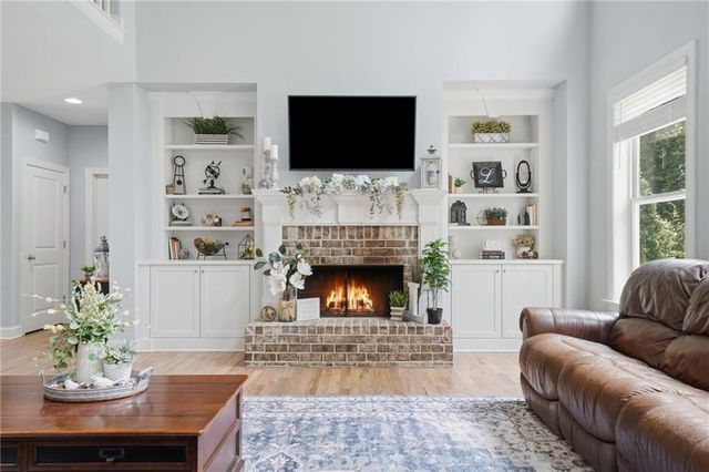 4065 Williams Point Drive, Cumming, GA 30028