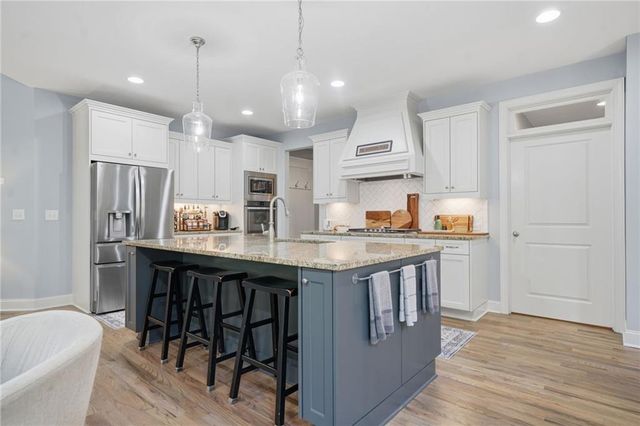 4065 Williams Point Drive, Cumming, GA 30028