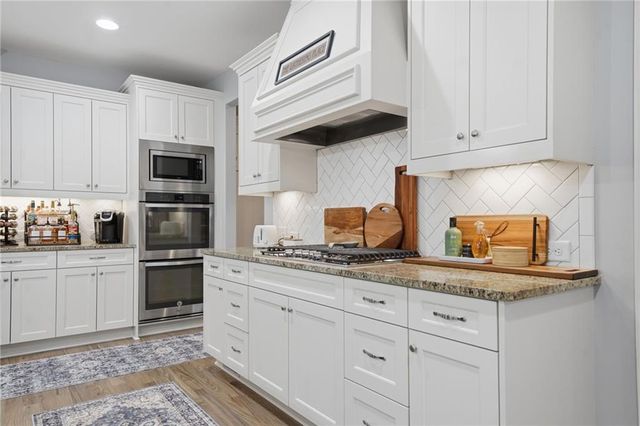 4065 Williams Point Drive, Cumming, GA 30028