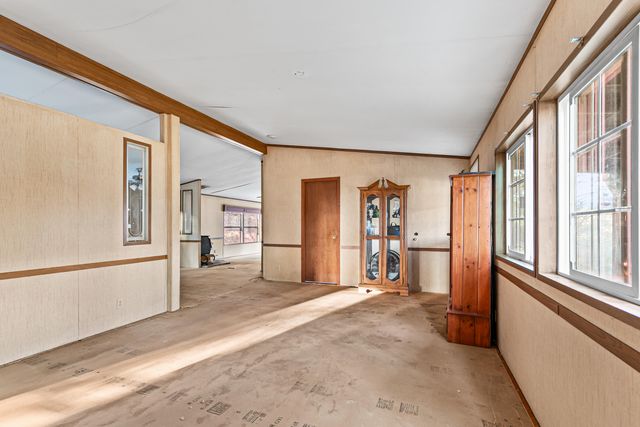 1140 Crowfoot Road, Eagle Point, OR 97524