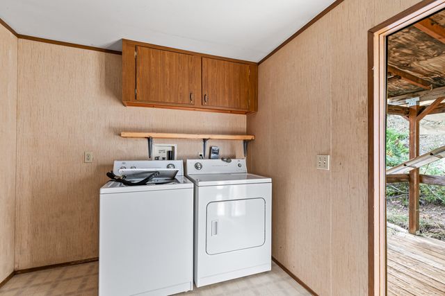 1140 Crowfoot Road, Eagle Point, OR 97524