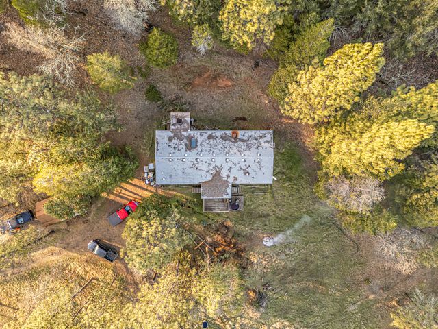 1140 Crowfoot Road, Eagle Point, OR 97524