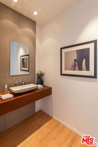 6419 Merritt Drive, Malibu, CA 90265