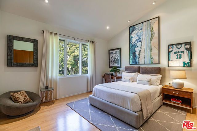 6419 Merritt Drive, Malibu, CA 90265