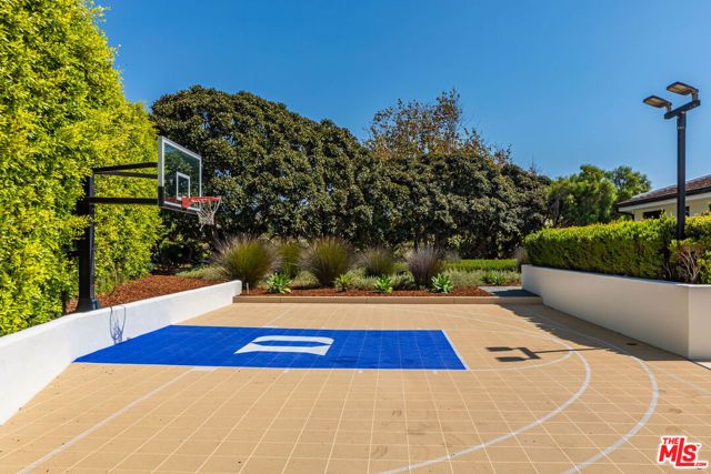 6419 Merritt Drive, Malibu, CA 90265