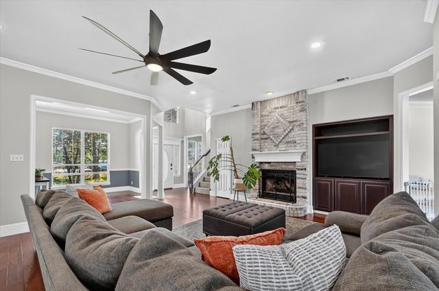 106 Mustang Trail, Shady Shores, TX 76208