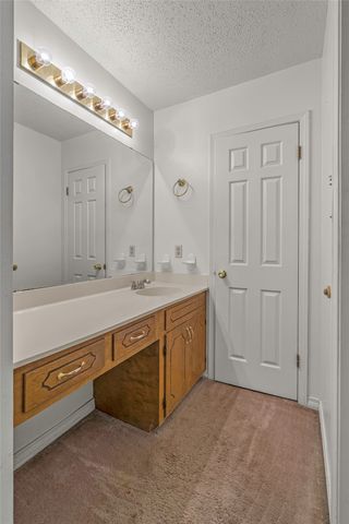 3135 Le Oaks Drive, Bossier City, LA 71111