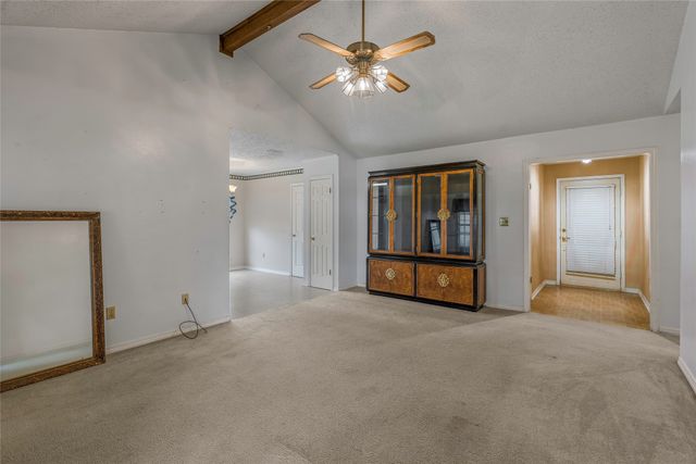 3135 Le Oaks Drive, Bossier City, LA 71111