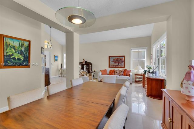 4441 Stone Ridge Way, Weston, FL 33331