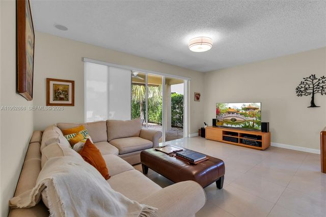 4441 Stone Ridge Way, Weston, FL 33331