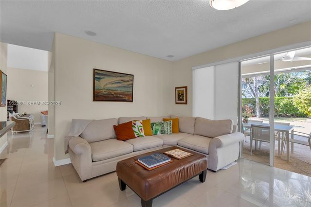 4441 Stone Ridge Way, Weston, FL 33331