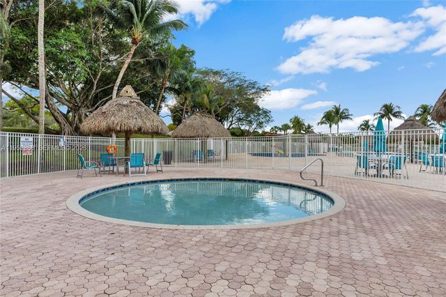 4441 Stone Ridge Way, Weston, FL 33331