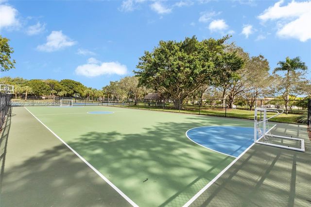 4441 Stone Ridge Way, Weston, FL 33331