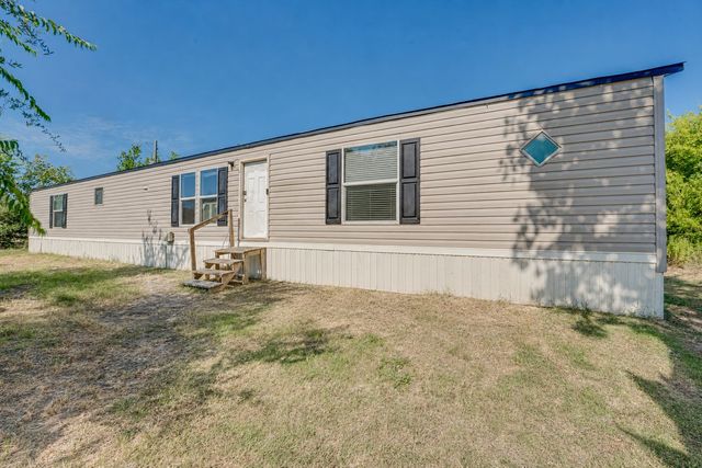 1101 Cherokee Drive, West Tawakoni, TX 75474