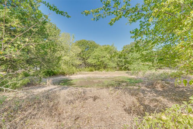 1101 Cherokee Drive, West Tawakoni, TX 75474