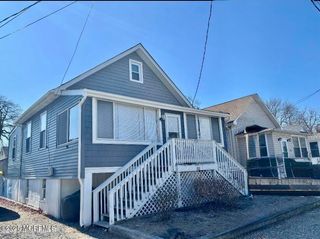 530 E Point Pleasant Avenue, Ocean Gate, NJ 08740