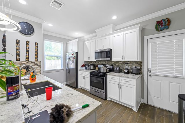 4617 White Rock Street, Houston, TX 77051