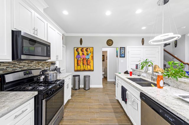 4617 White Rock Street, Houston, TX 77051