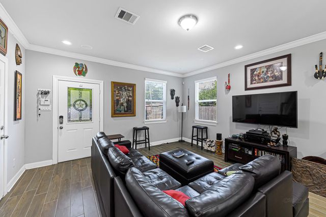 4617 White Rock Street, Houston, TX 77051