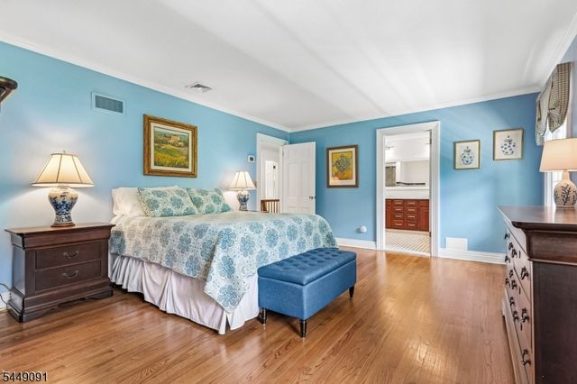 15 Byron Rd, North Caldwell Boro, NJ 07006