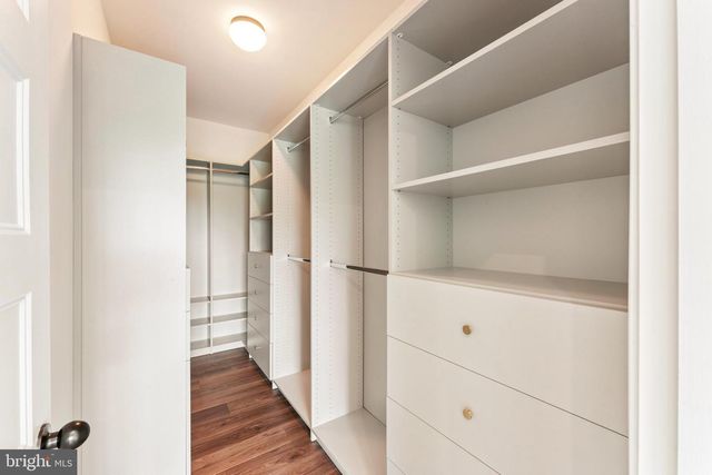 1844 ENCLAVE DR, Quakertown, PA 18951