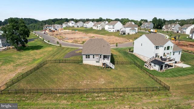 1844 ENCLAVE DR, Quakertown, PA 18951