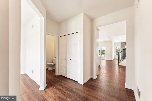 1844 ENCLAVE DR, Quakertown, PA 18951