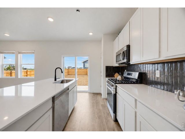 740 Ayrshire Rd, Johnstown, CO 80534