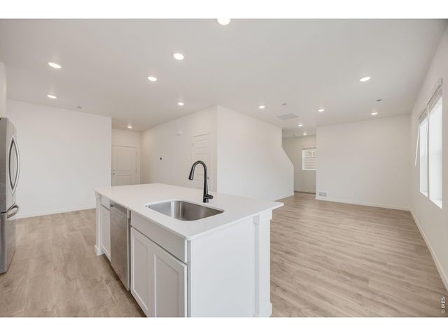 740 Ayrshire Rd, Johnstown, CO 80534