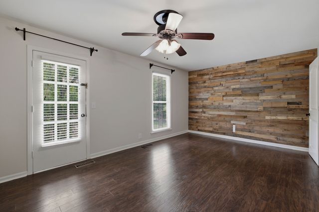 1303 General McArthur Dr, Brentwood, TN 37027