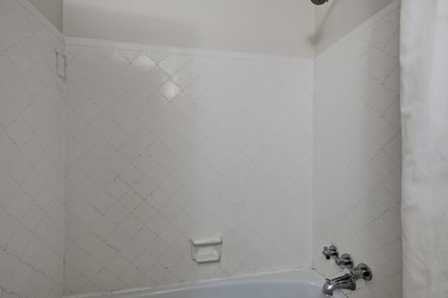 1303 General McArthur Dr, Brentwood, TN 37027
