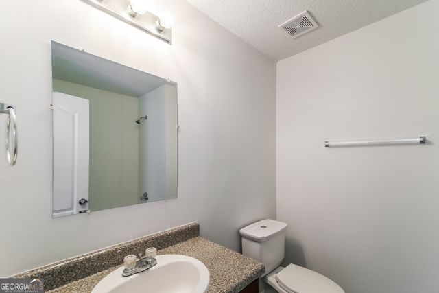 6090 Oak Bend Court, Riverdale, GA 30296