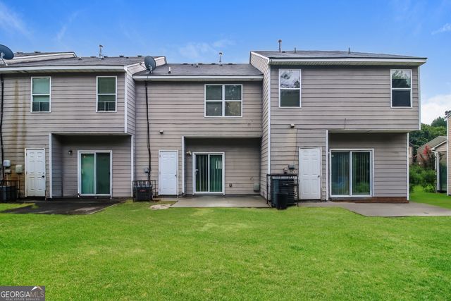 6090 Oak Bend Court, Riverdale, GA 30296