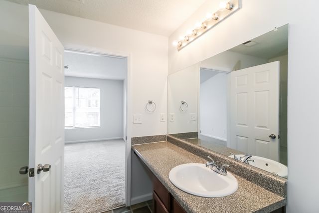 6090 Oak Bend Court, Riverdale, GA 30296