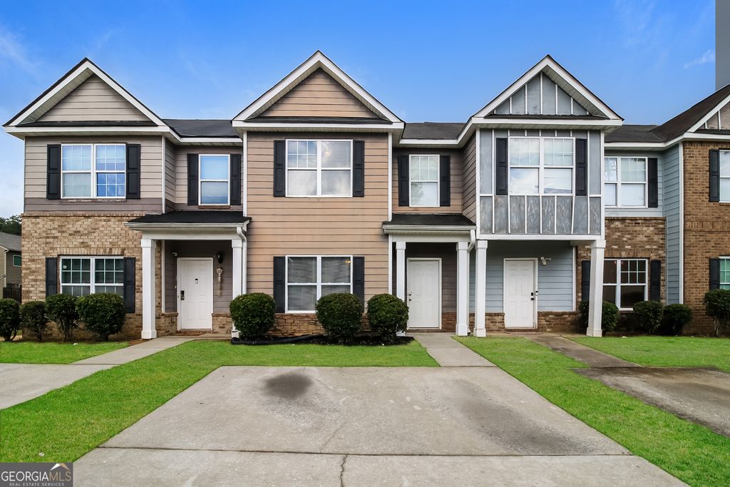 6090 Oak Bend Court, Riverdale, GA 30296