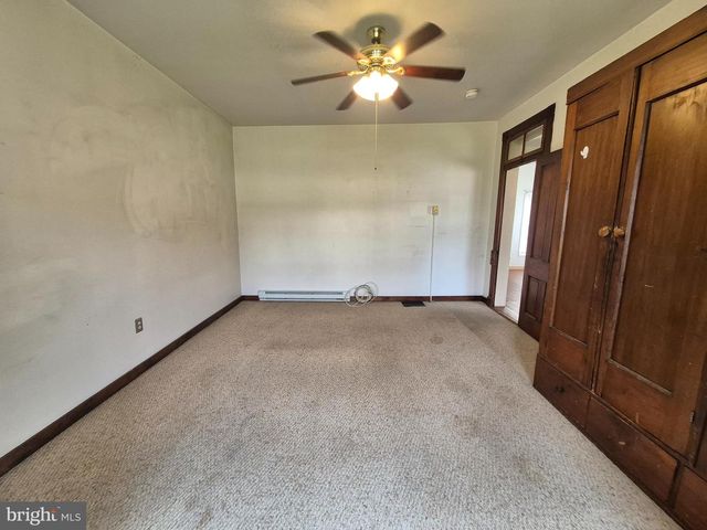 219 S SETON AVE, Emmitsburg, MD 21727