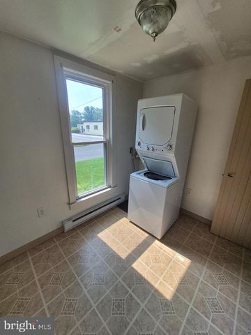 219 S SETON AVE, Emmitsburg, MD 21727