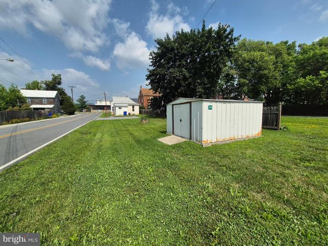 219 S SETON AVE, Emmitsburg, MD 21727