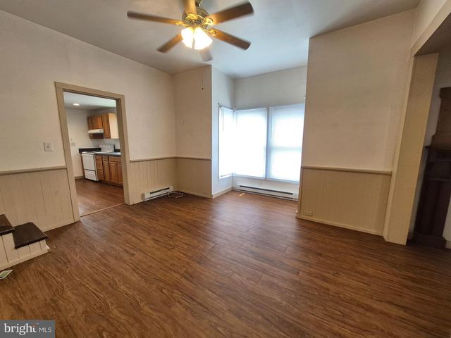 219 S SETON AVE, Emmitsburg, MD 21727