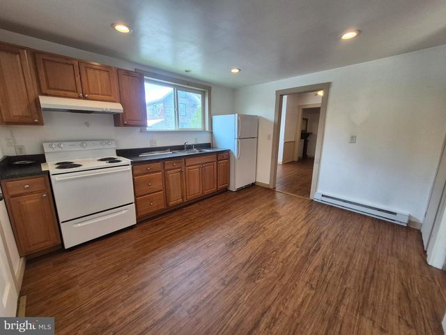 219 S SETON AVE, Emmitsburg, MD 21727