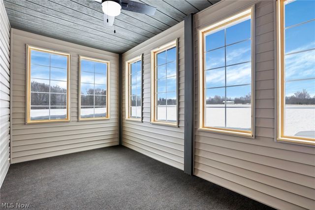 18010 Winterset Lane, Lore City, OH 43755