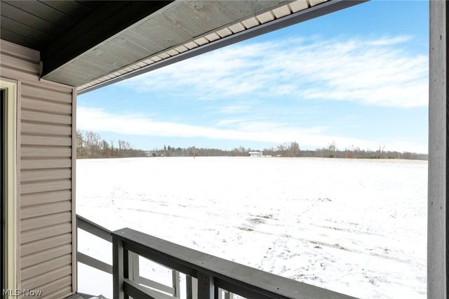 18010 Winterset Lane, Lore City, OH 43755