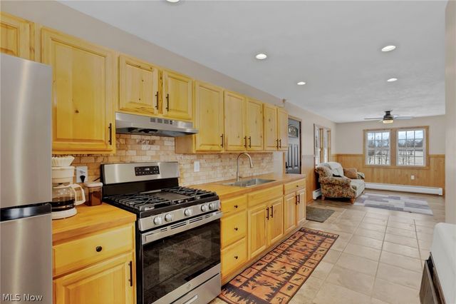 18010 Winterset Lane, Lore City, OH 43755