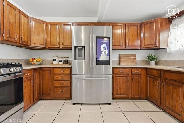 440 W Cherry, Compton, CA 90222